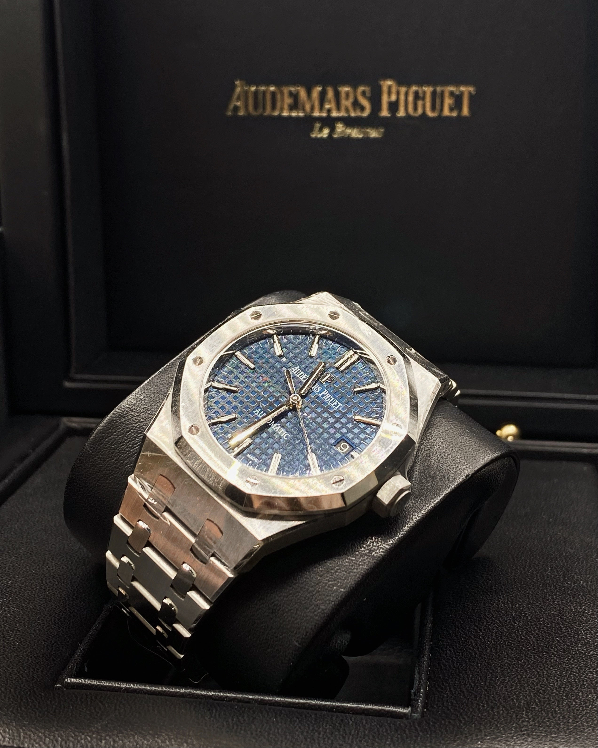 AUDEM@RS P!GUET Royal Oak Selfwinding Blue dial, 37mm, Stainless steel, 15450ST.OO.1256ST.03