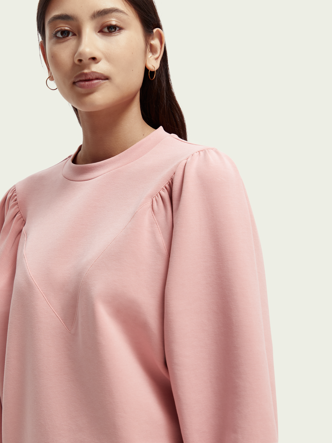 Loose-Fit Sweatshirt With Puff Sleeves | scotch & soda outlet