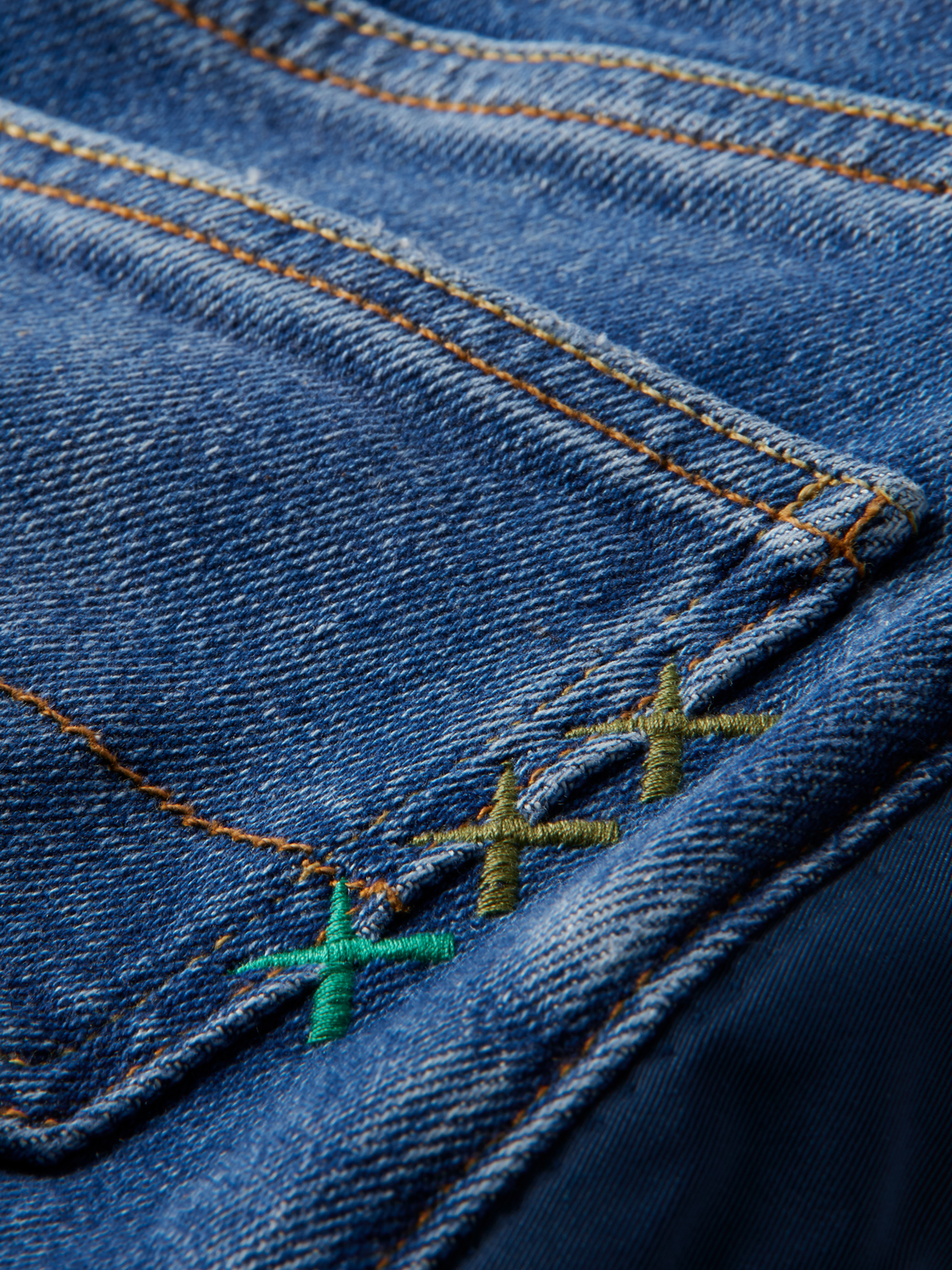 The Dean Loose Tapered-Fit Jeans