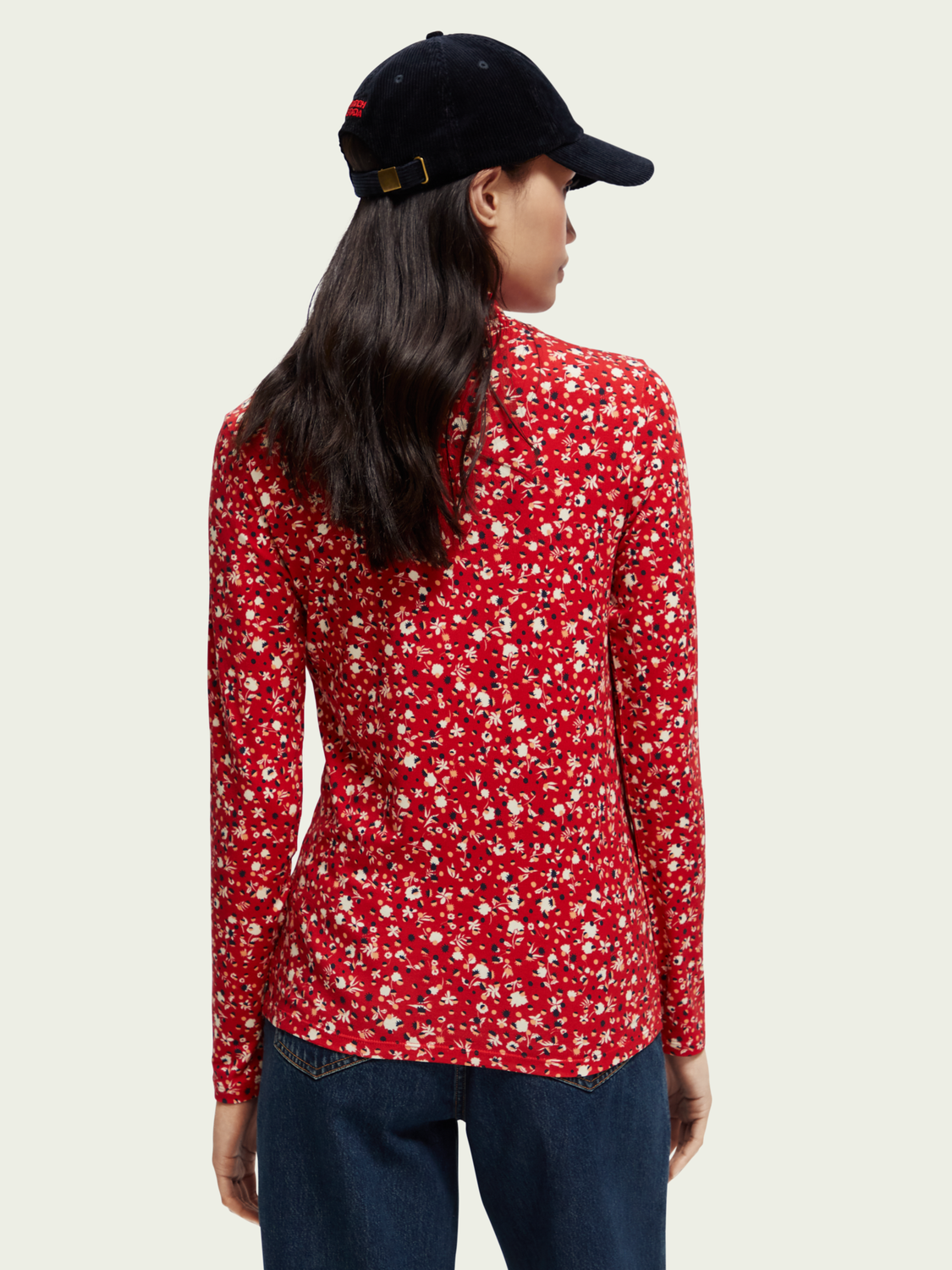 Long-Sleeve Printed Slim Fit Turtleneck T-Shirt | scotch & soda outlet