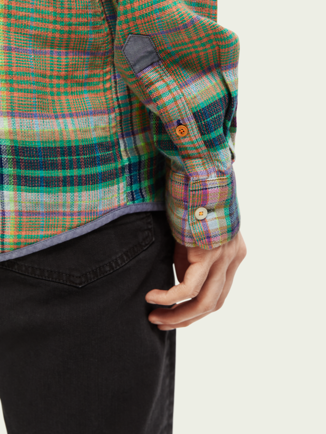 Regular-Fit Lightweight Checked Flannel Shirt | Scotch And Soda Outlet