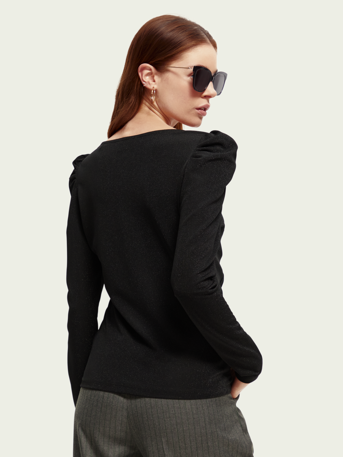 Twisted Long-Sleeved V-Neck Top | scotch & soda outlet