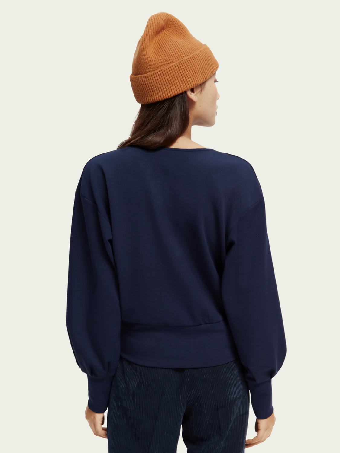 V-Neck Voluminous Sleeved Sweater | scotch & soda outlet