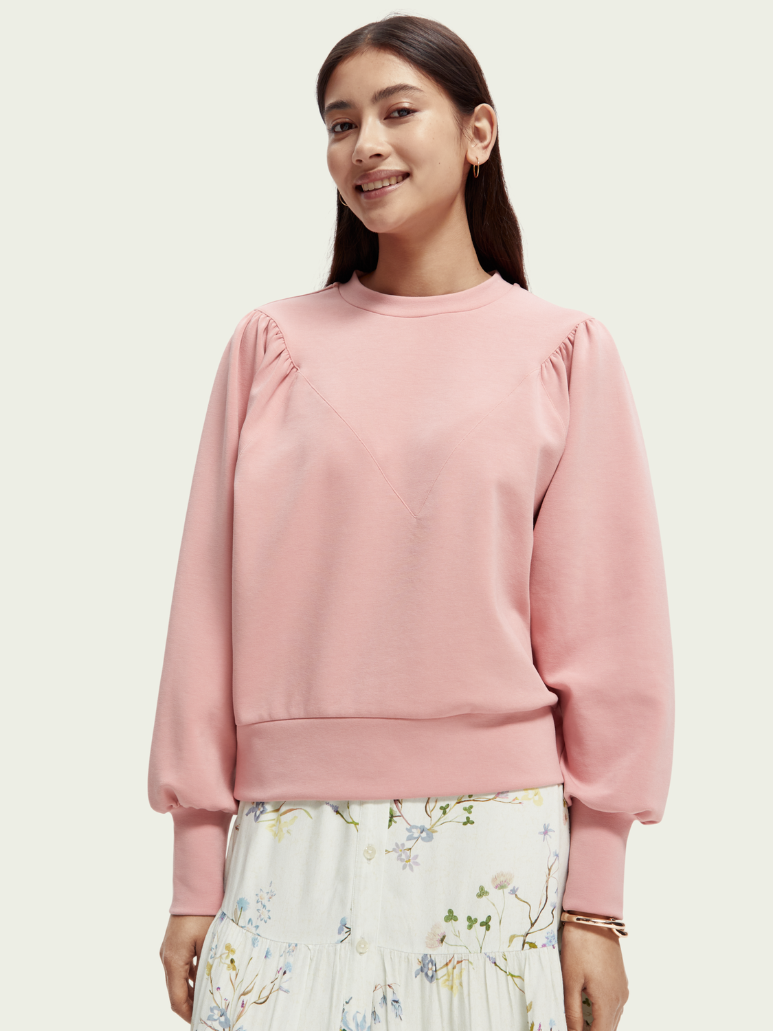 Loose-Fit Sweatshirt With Puff Sleeves | scotch & soda outlet