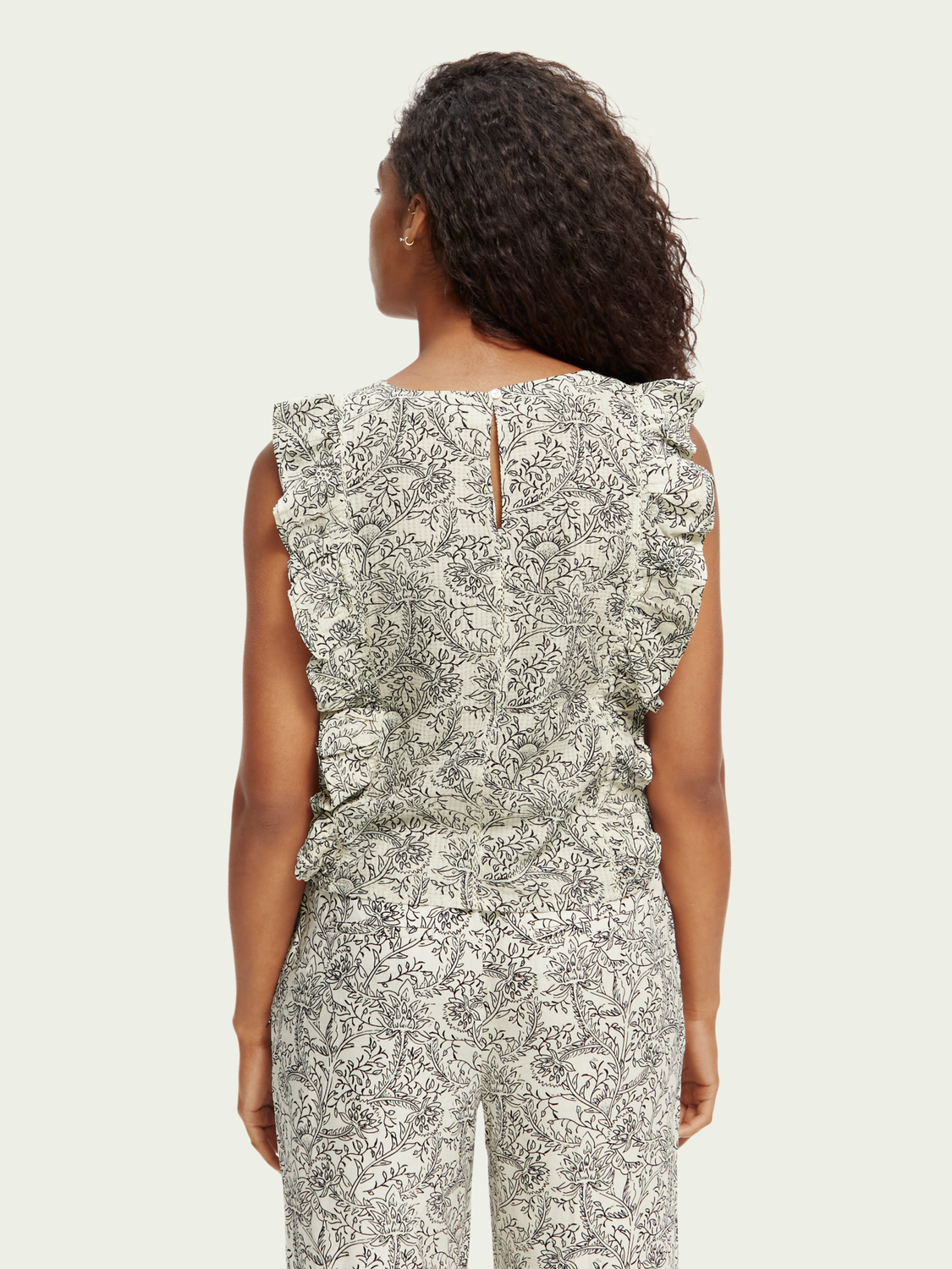 Structured Tank Top With Ruffle | scotch & soda outlet