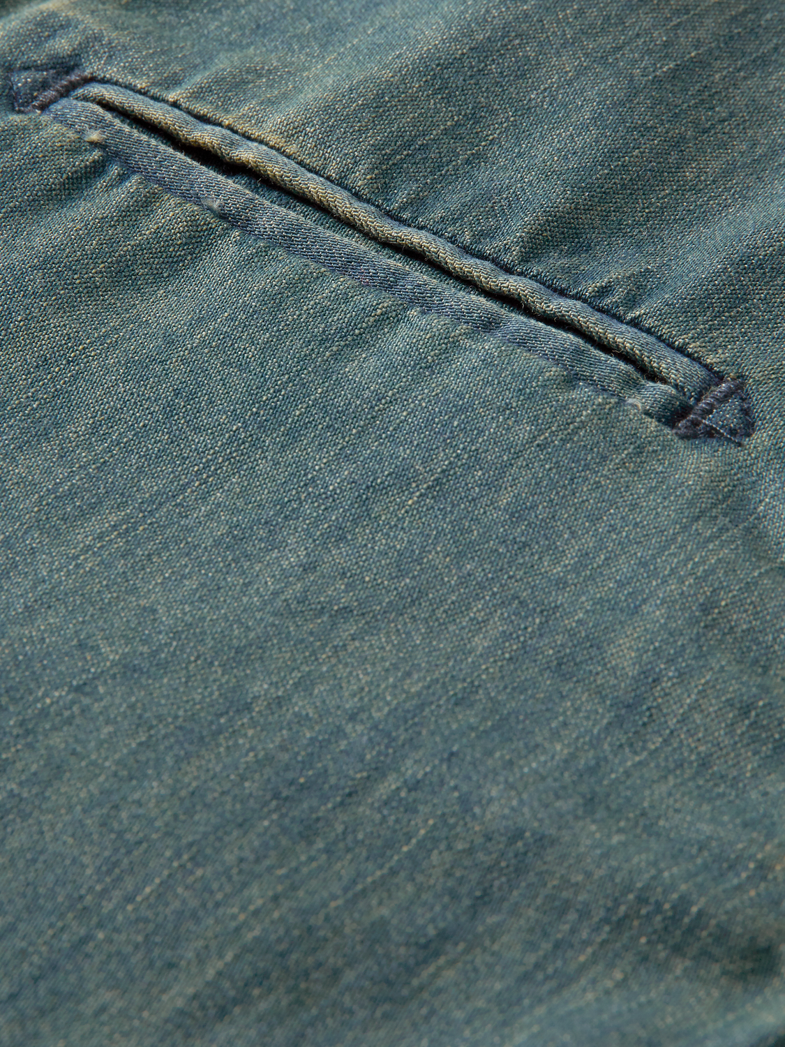 Regular Fit Pocketed Denim Shirt With Sleeve Adjustment | Scotch And Soda Outlet