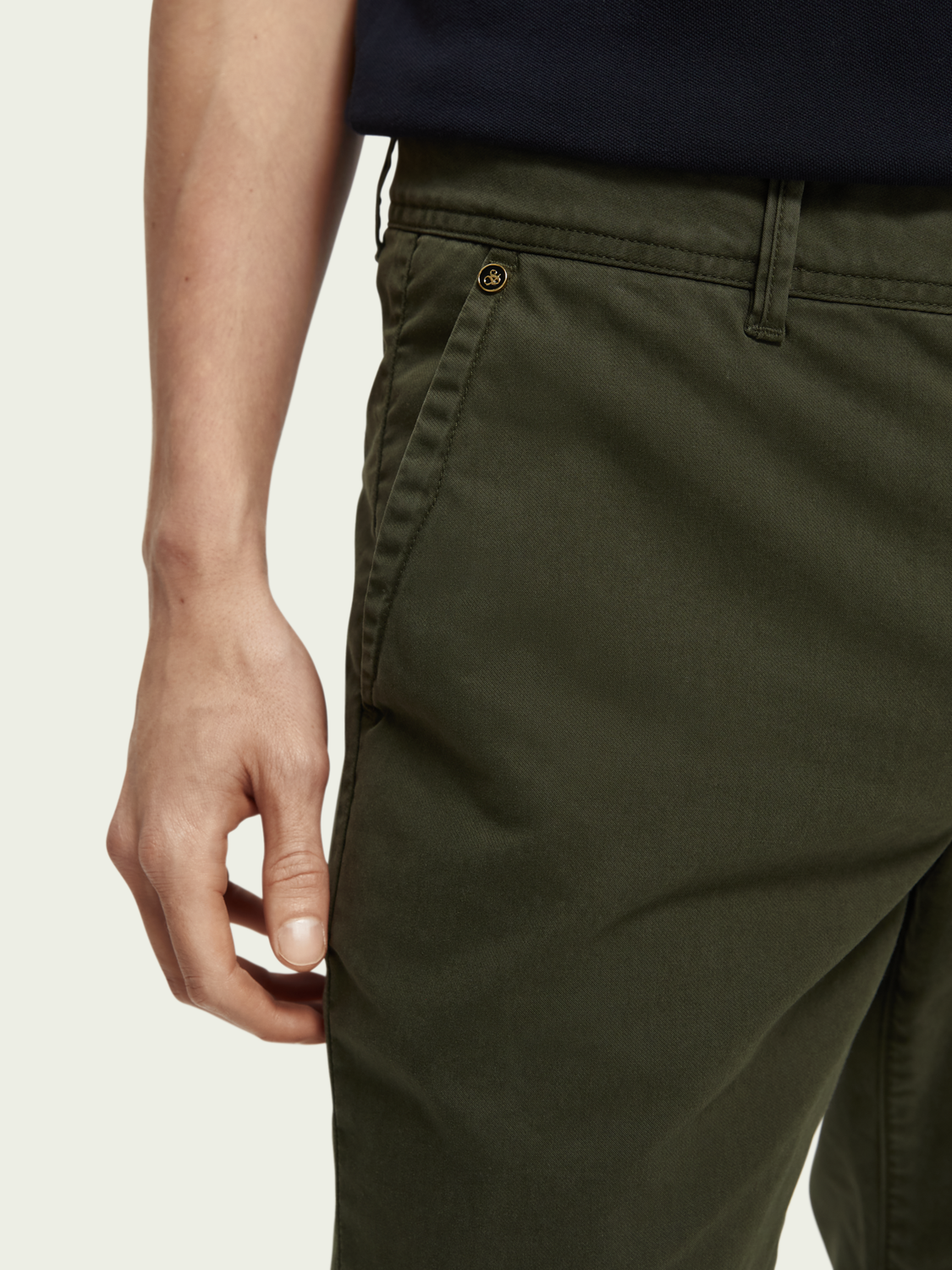 Stuart Regular Slim Fit Organic Cotton Chino | Scotch And Soda Outlet