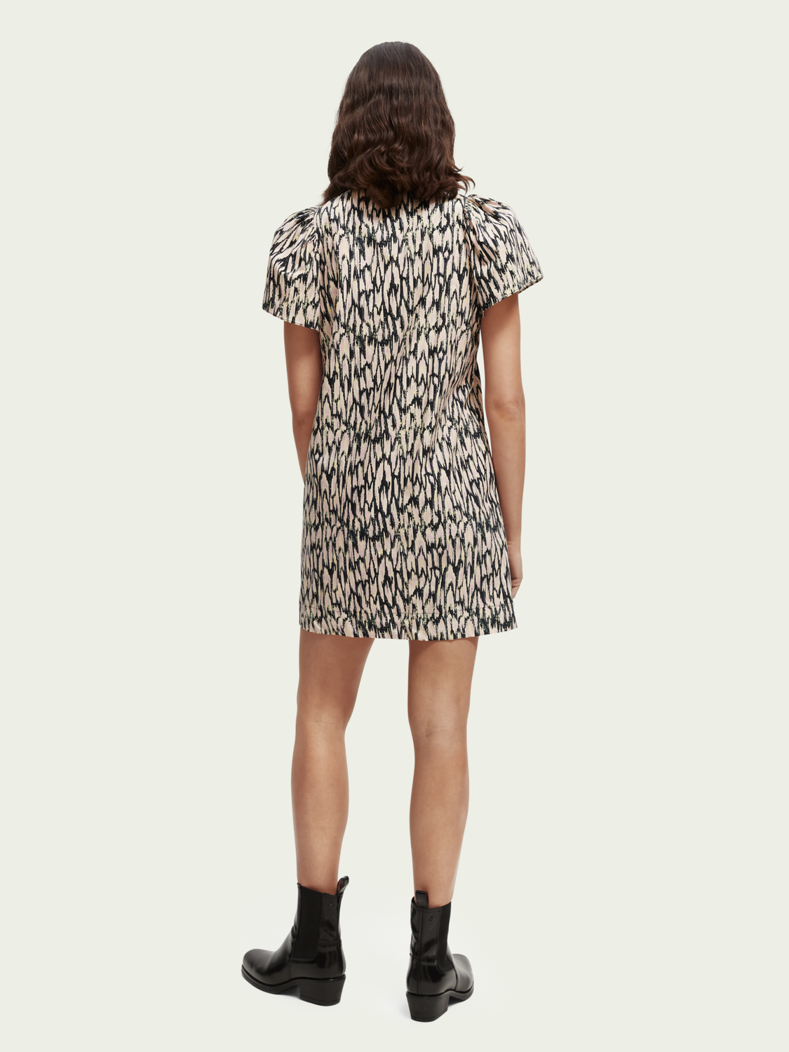 Organic Short Sleeved V-Neck Shift Dress | scotch & soda outlet