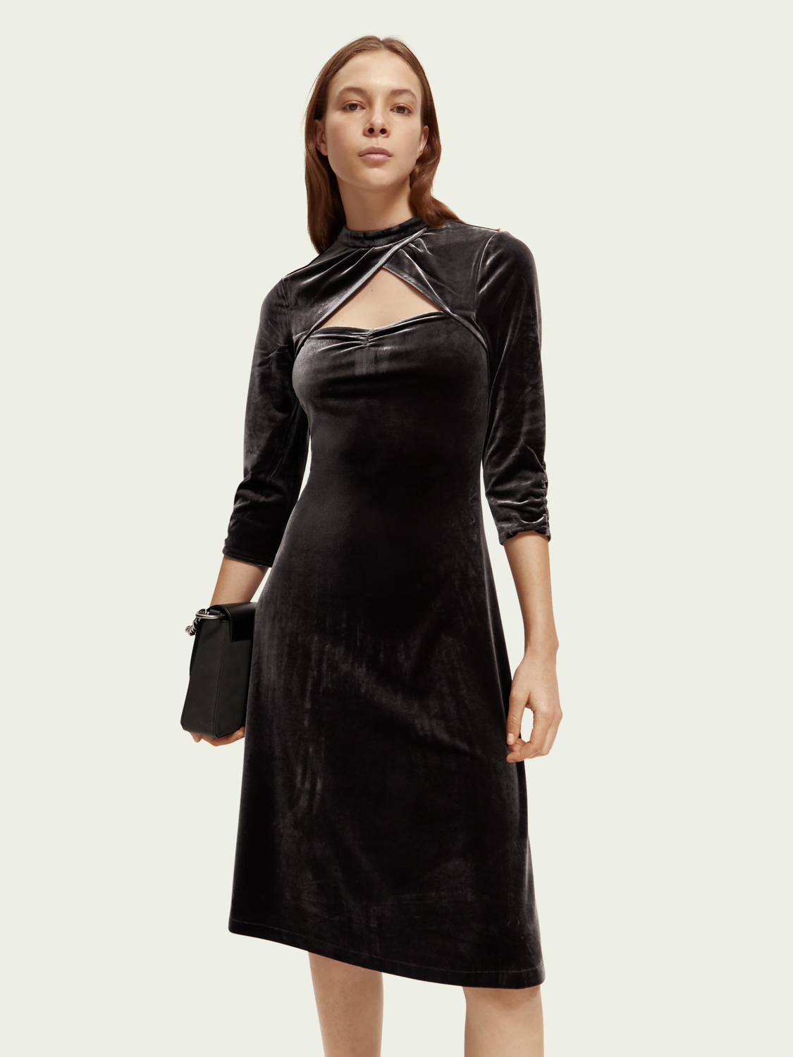 Cut-Out Velvet Midi Dress | scotch & soda outlet