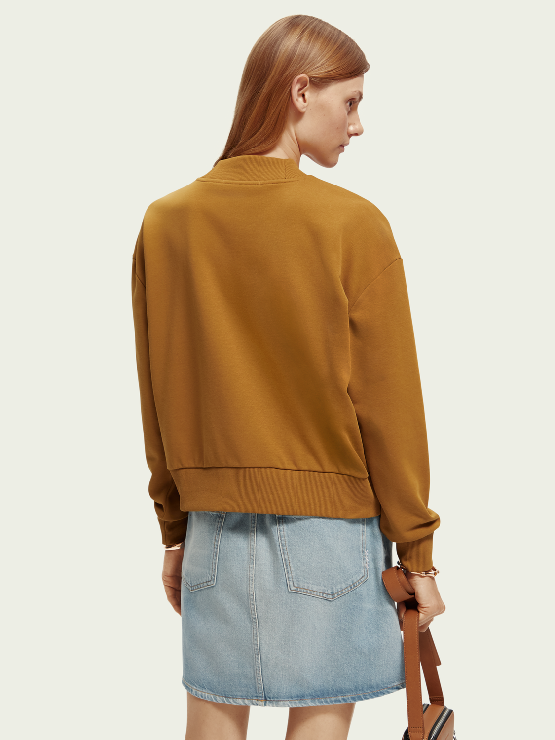 Loose Fit Cropped Funnel Neck Sweatshirt | scotch & soda outlet