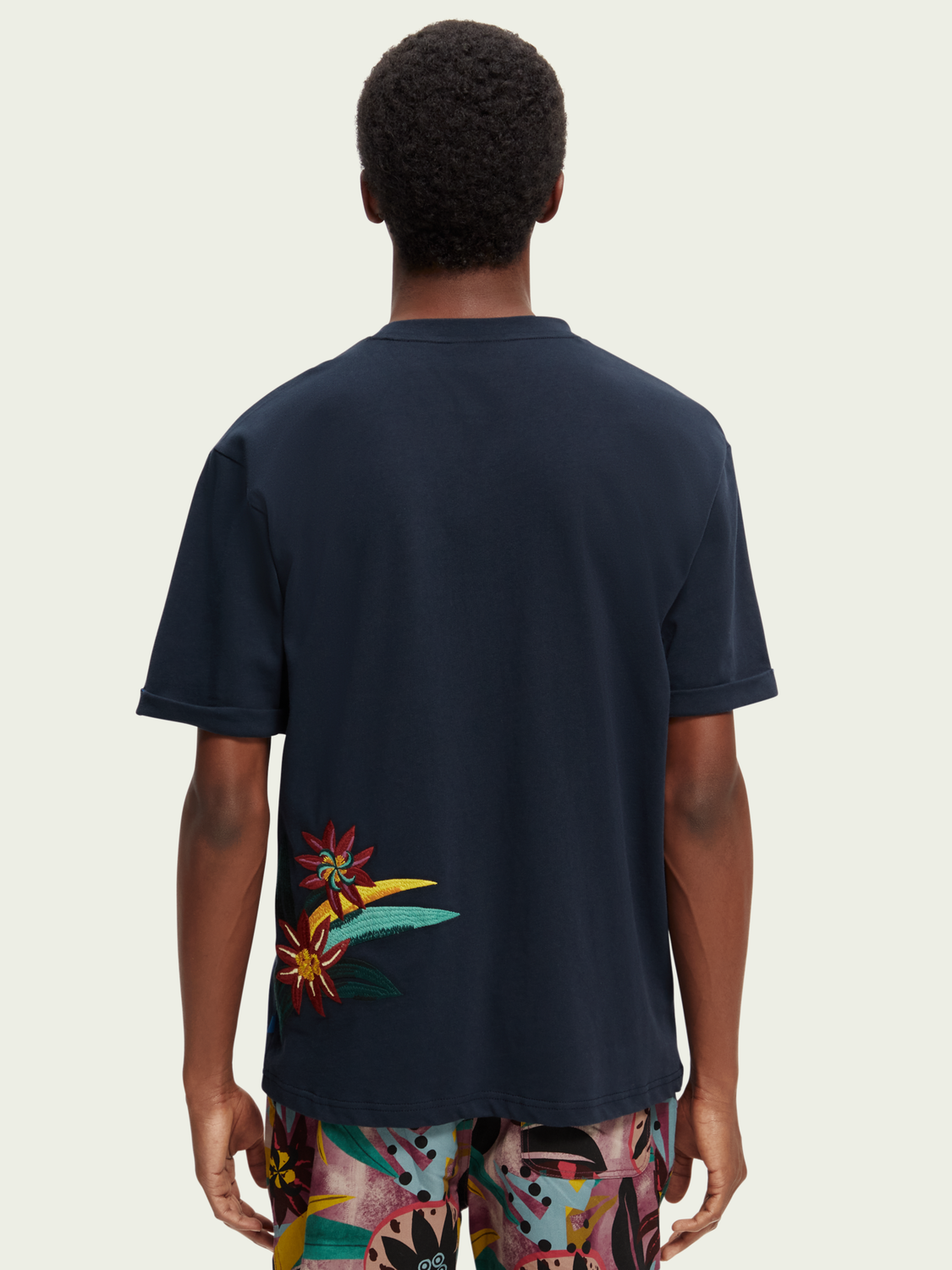 Relaxed Fit Organic Floral-Embroidered T-Shirt | Scotch And Soda Outlet