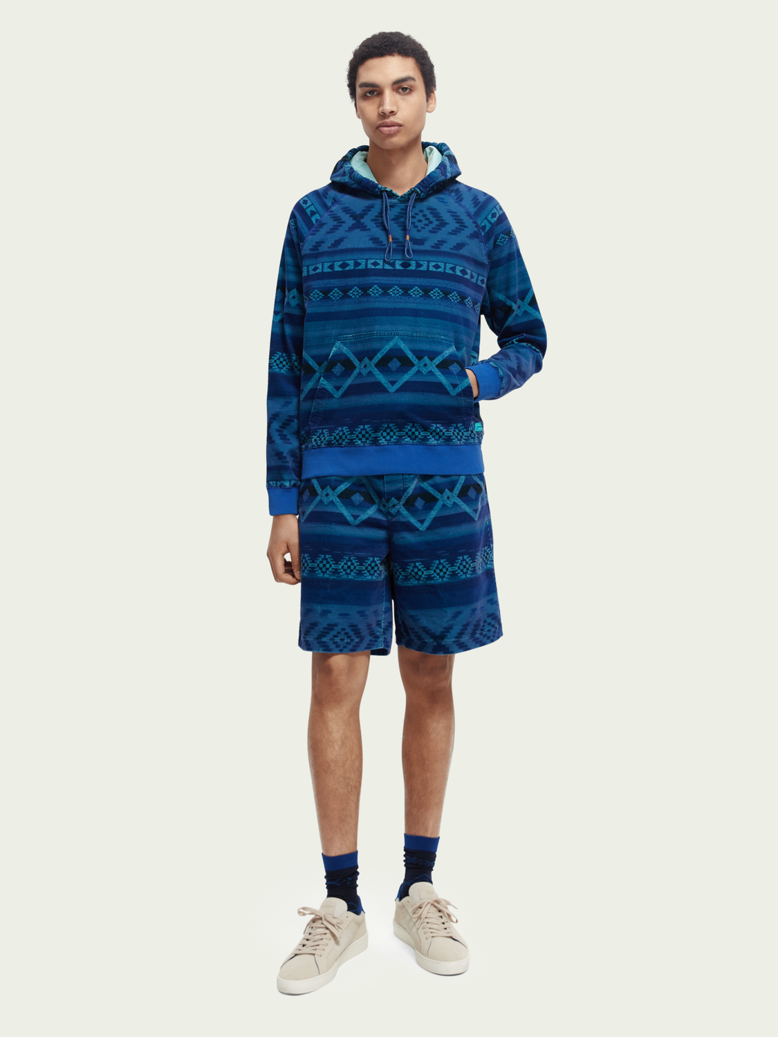 Fine Corduroy Organic Cotton Hoodie | Scotch And Soda Outlet