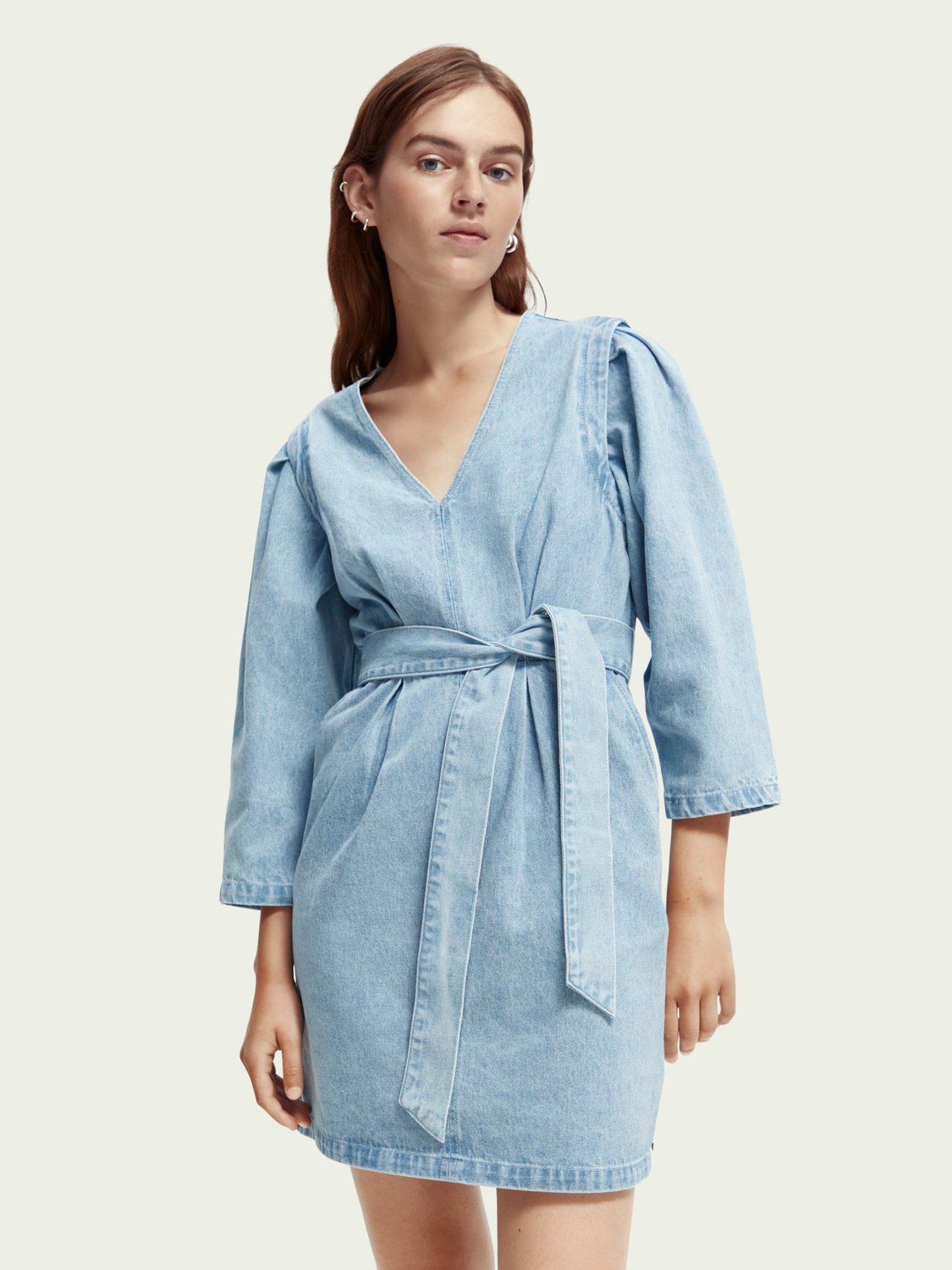 V-Neck Belted Denim Mini Dress | scotch & soda outlet