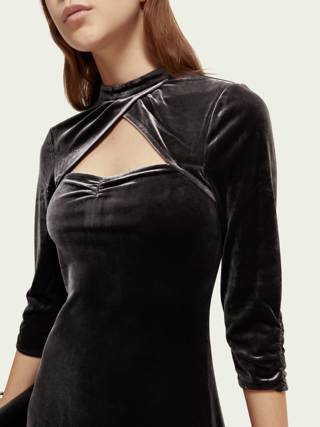 Cut-Out Velvet Midi Dress | scotch & soda outlet