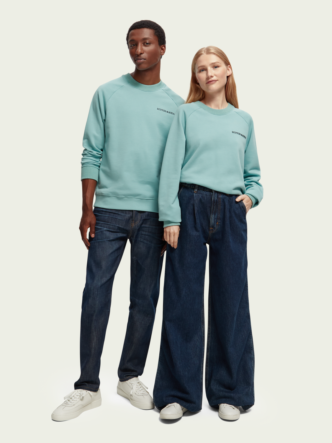 Unisex Organic Cotton Crewneck Sweatshirt | scotch & soda outlet