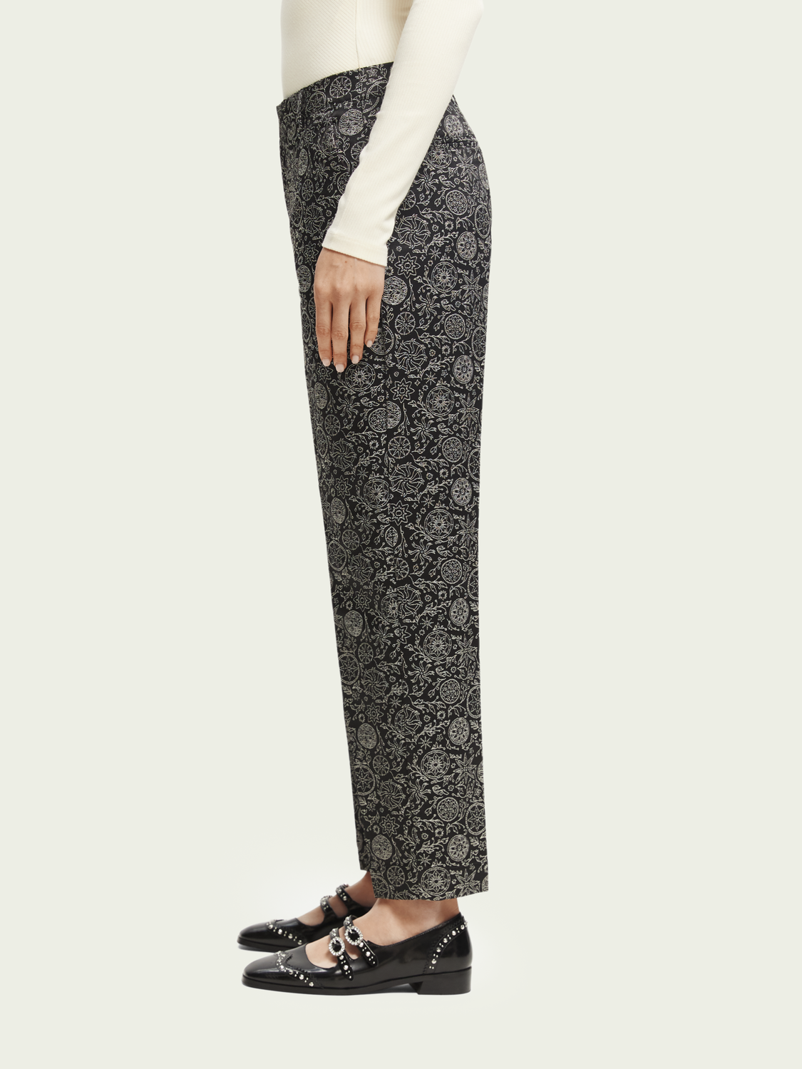 Mid-Rise Tapered Jacquard Trousers | scotch & soda outlet