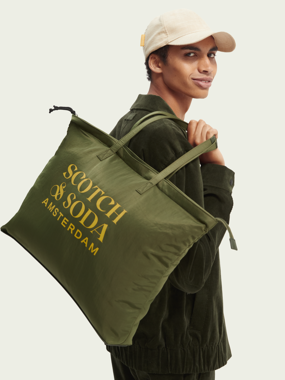 The Centraal Unisex Foldaway Tote Bag | scotch & soda outlet