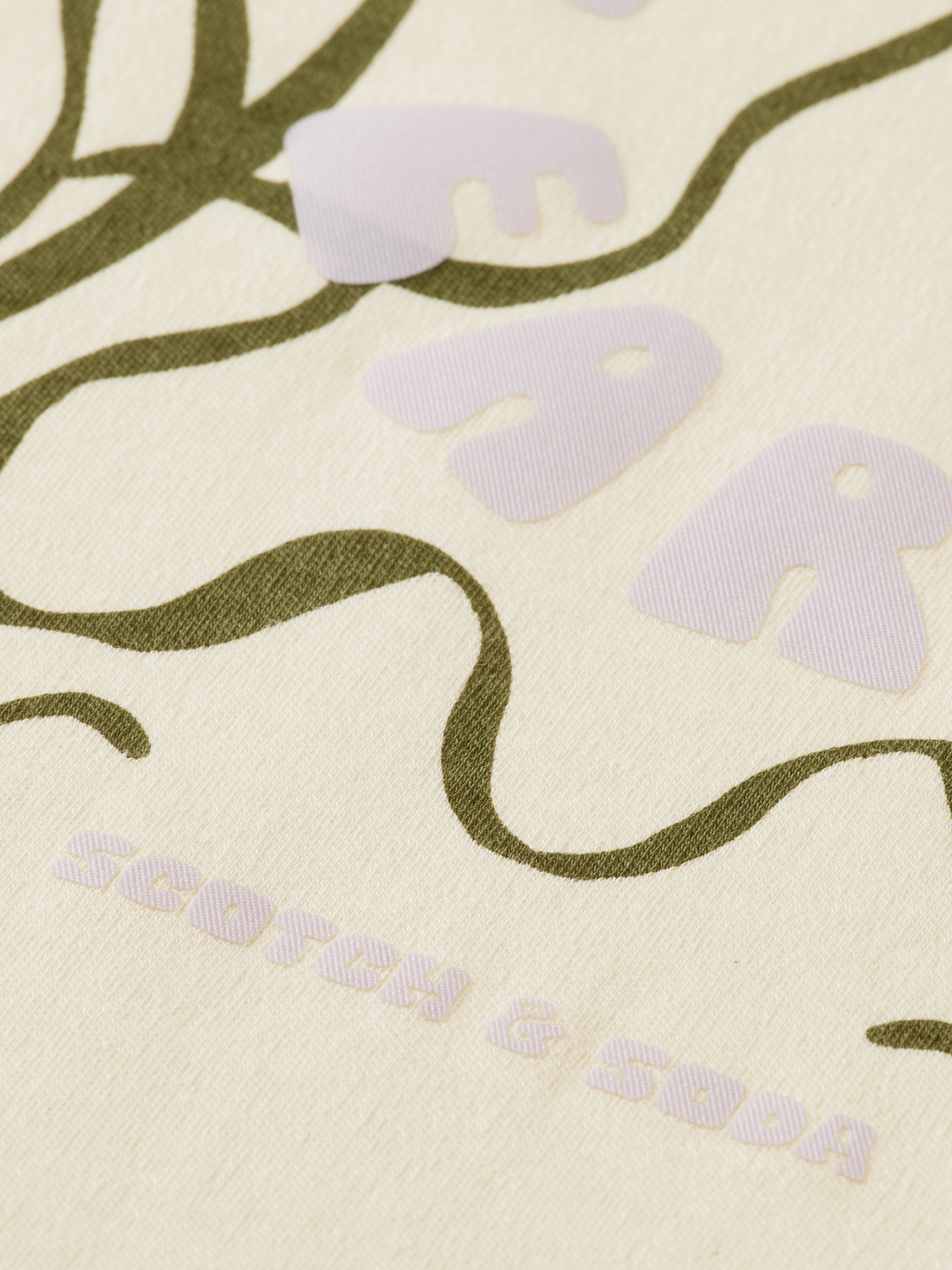 Regular Fit Floral Artwork T-Shirt | scotch & soda outlet