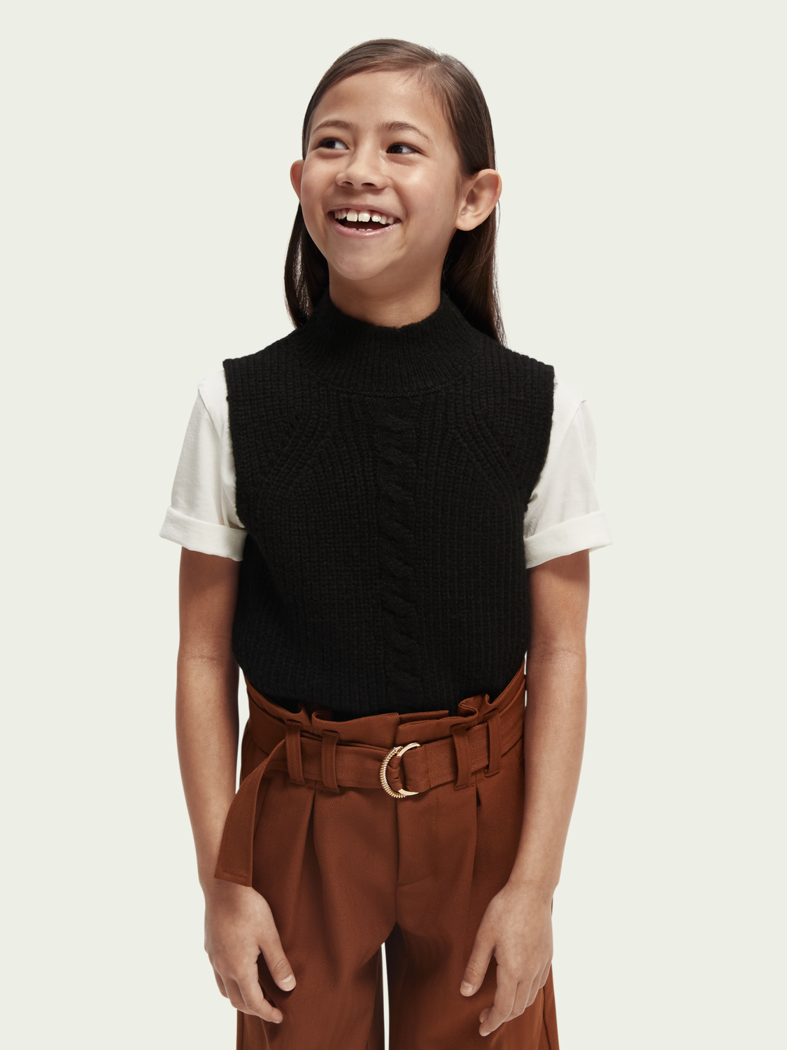 Sleeveless Chunky Knit Sweater
