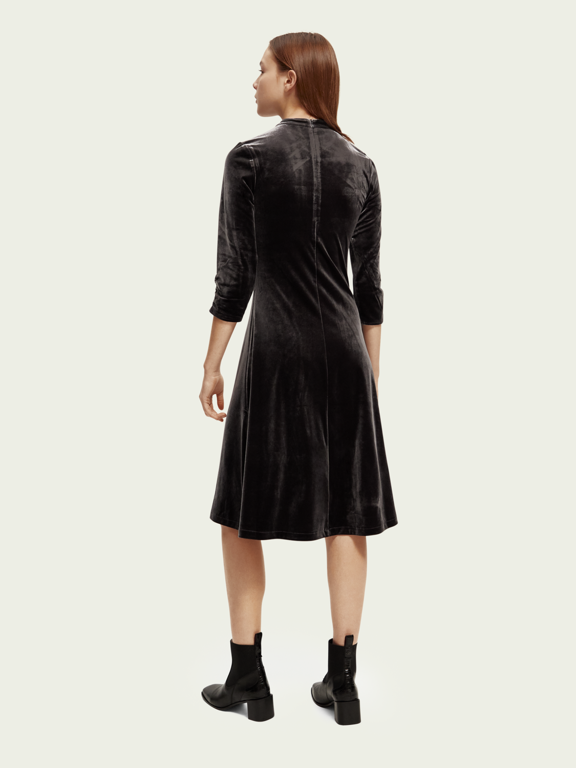 Cut-Out Velvet Midi Dress | scotch & soda outlet