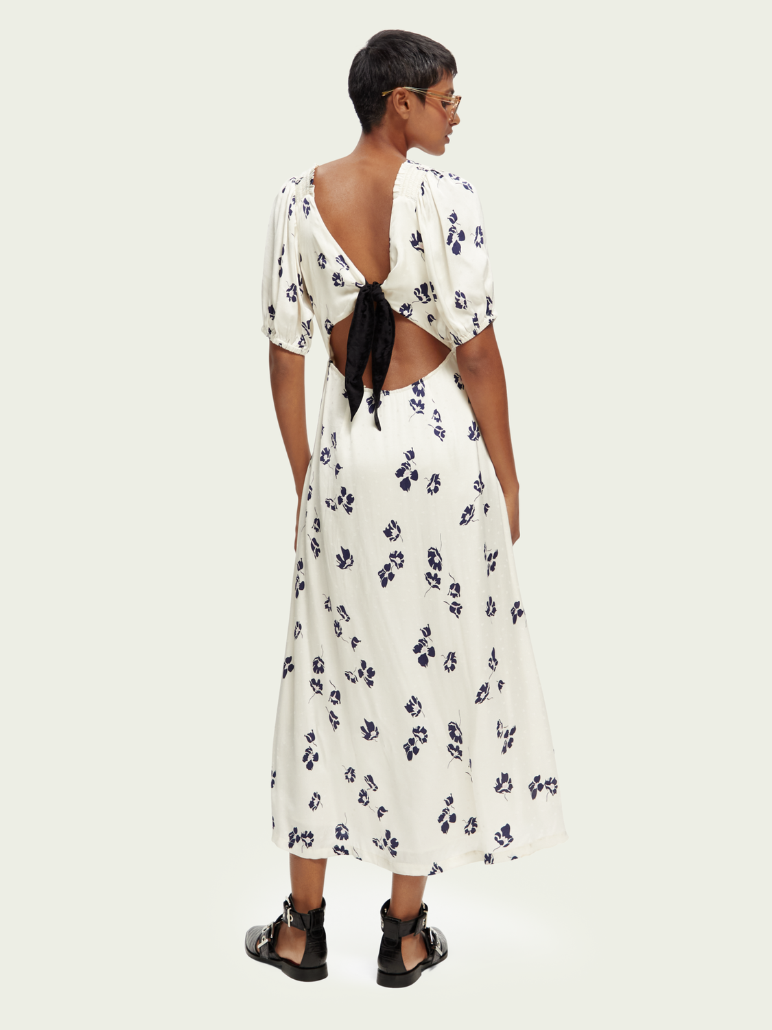 V-Neck Open Back Maxi Dress | scotch & soda outlet
