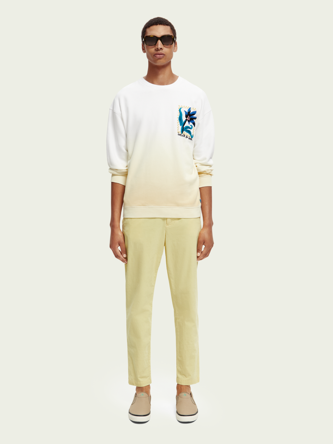 The Drift Regular Tapered-Fit Corduroy Chino | Scotch And Soda Outlet