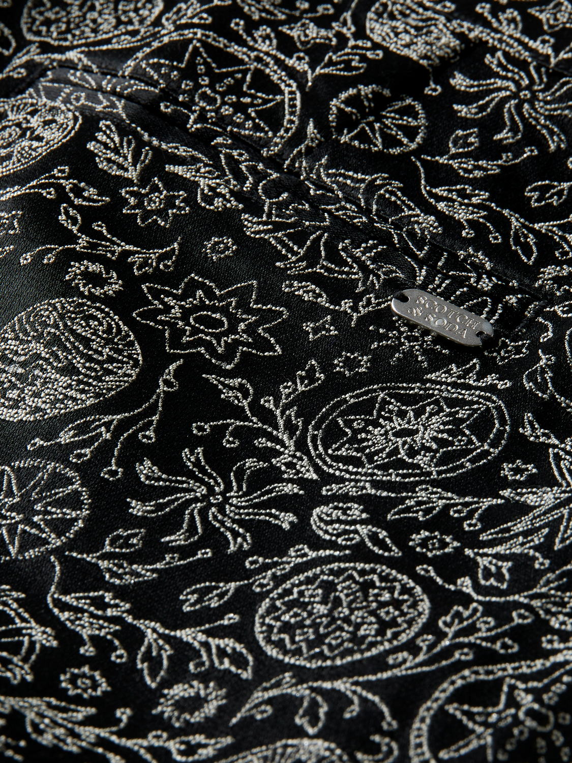 Mid-Rise Tapered Jacquard Trousers | scotch & soda outlet