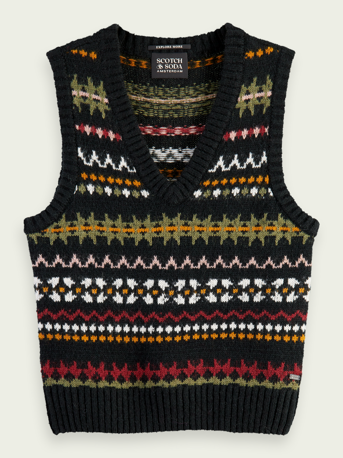 Relaxed Fit Fair Isle Knit V-Neck Vest | scotch & soda outlet