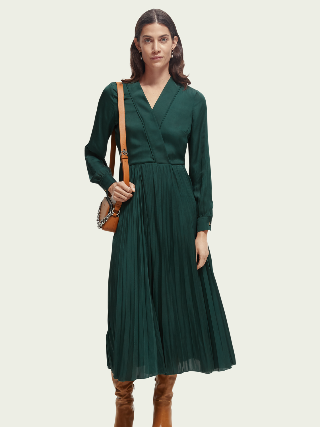 Long-Sleeved Pleated Midi Dress | scotch & soda outlet