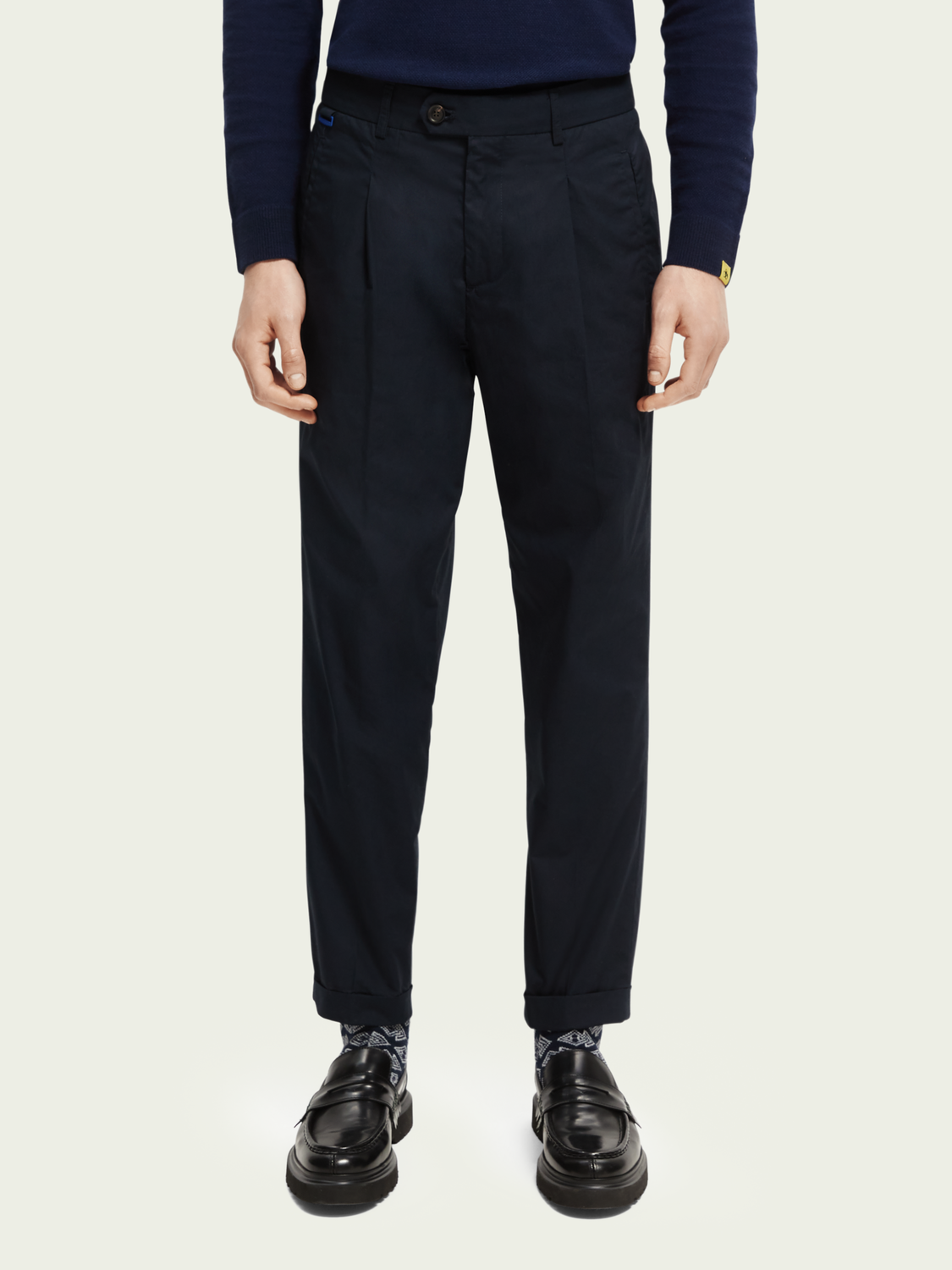 Blake Slim-Fit Pleated Poplin Chino | Scotch And Soda Outlet