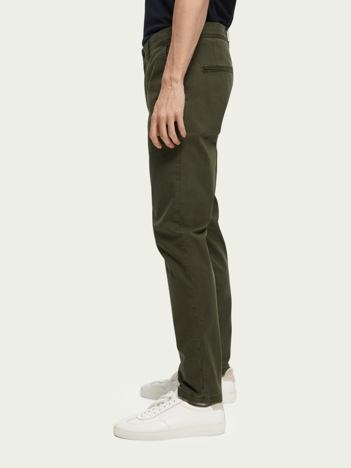 Stuart Regular Slim Fit Organic Cotton Chino | Scotch And Soda Outlet