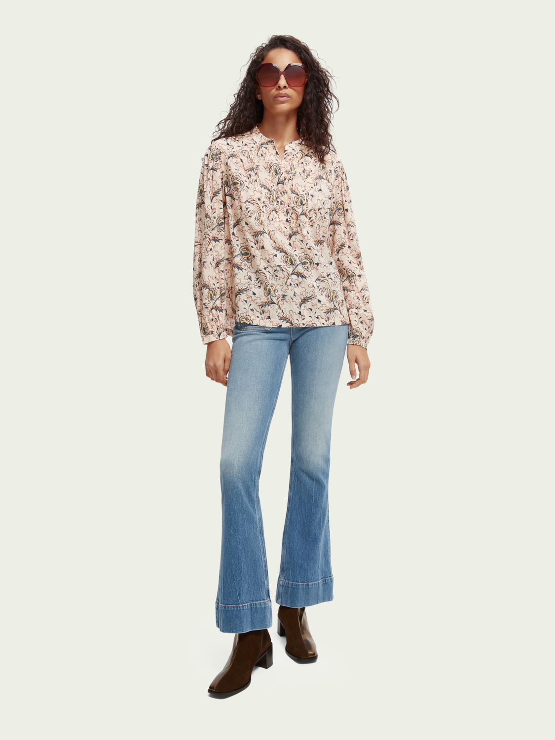 The Charm High-Rise Flared Jeans | scotch & soda outlet