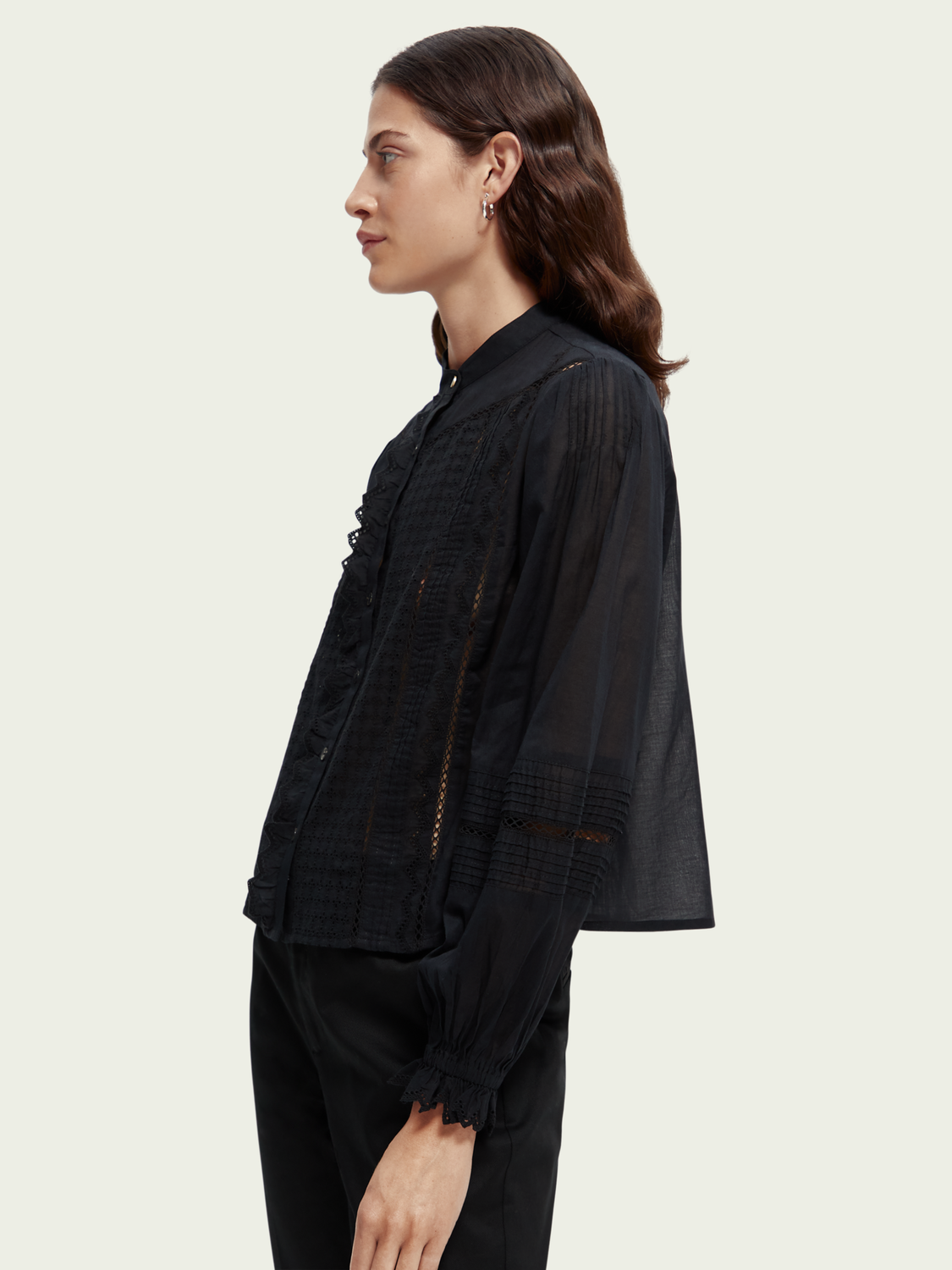 Long-Sleeved Organic Cotton Broderie Shirt | scotch & soda outlet