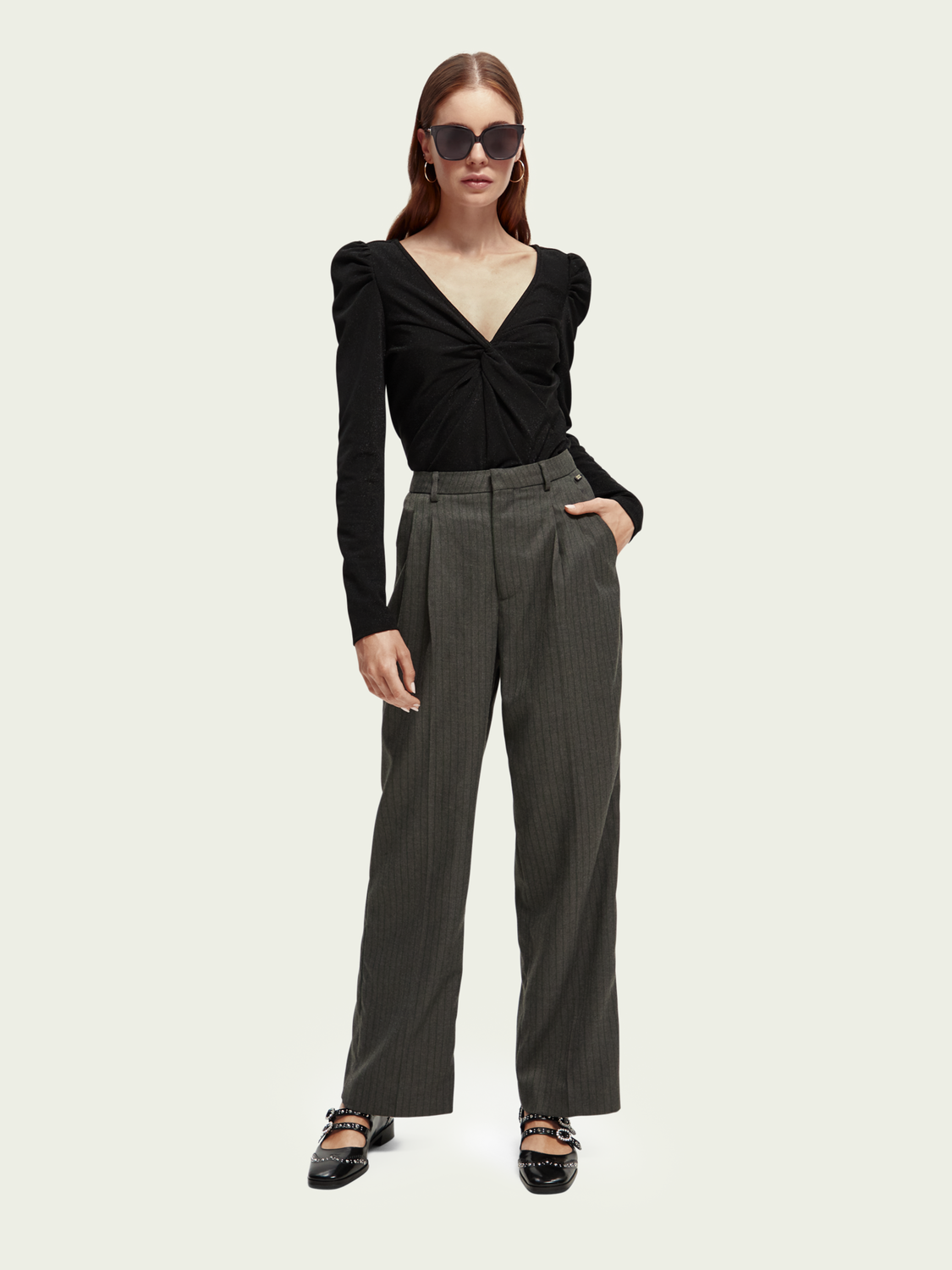 Twisted Long-Sleeved V-Neck Top | scotch & soda outlet