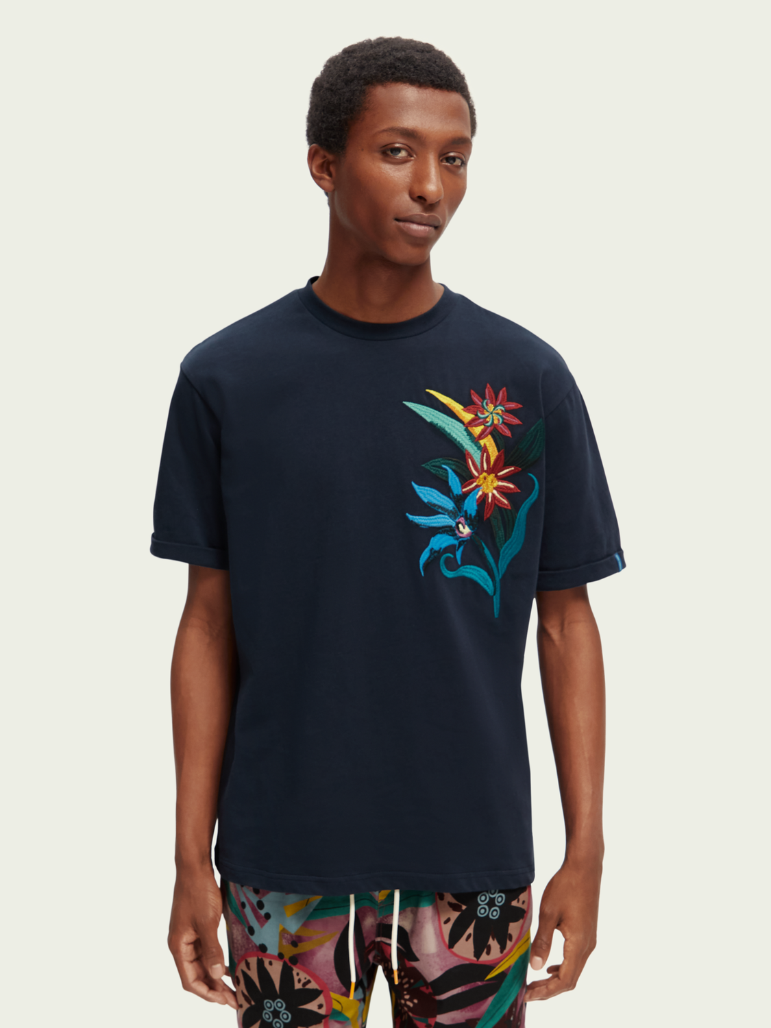 Relaxed Fit Organic Floral-Embroidered T-Shirt | Scotch And Soda Outlet