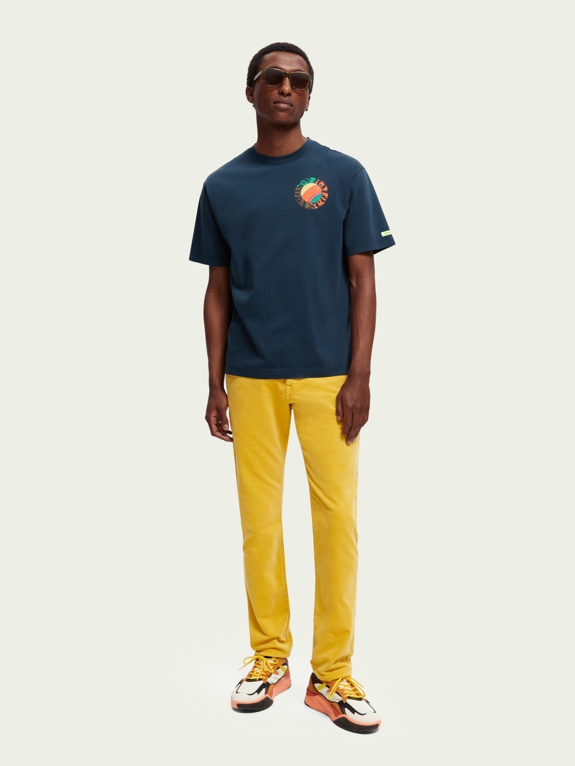 Ralston Regular Slim Corduroy Pants | Scotch And Soda Outlet