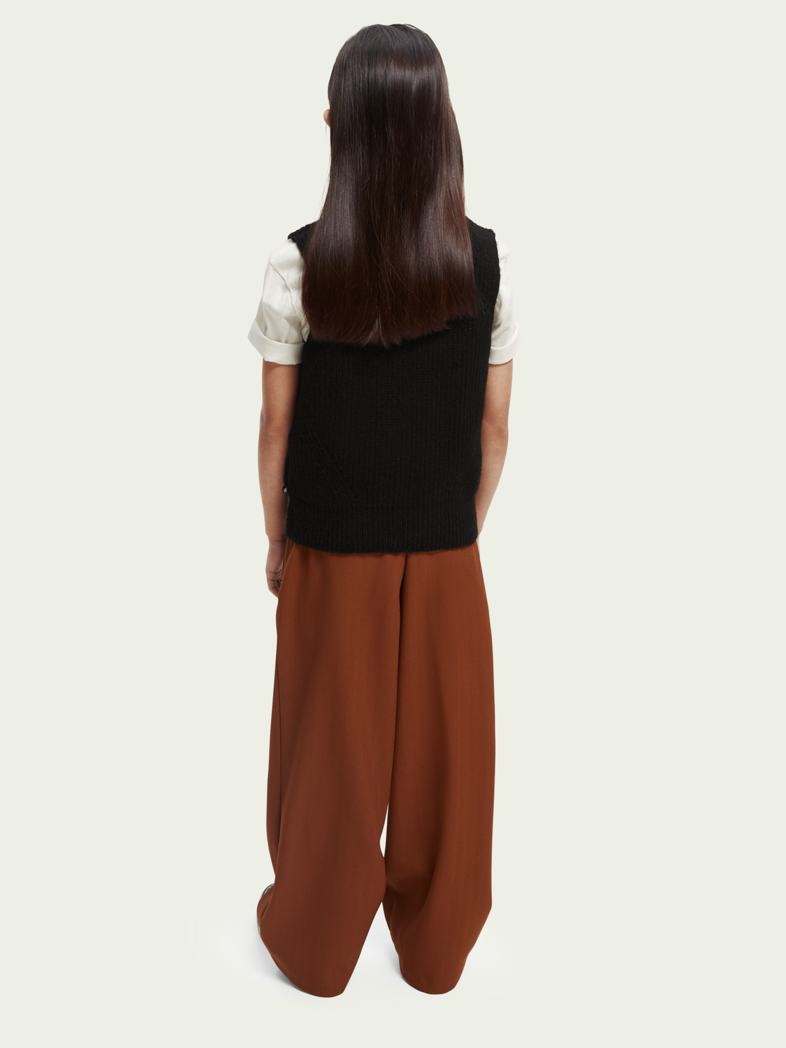 Sleeveless Chunky Knit Sweater