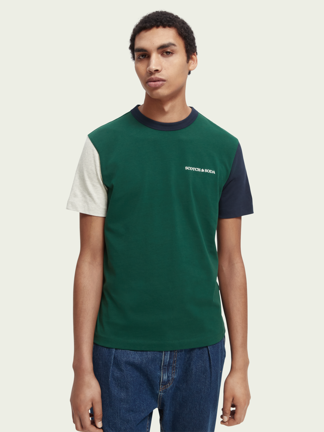 Unisex Organic Cotton Crewneck T-Shirt | scotch & soda outlet