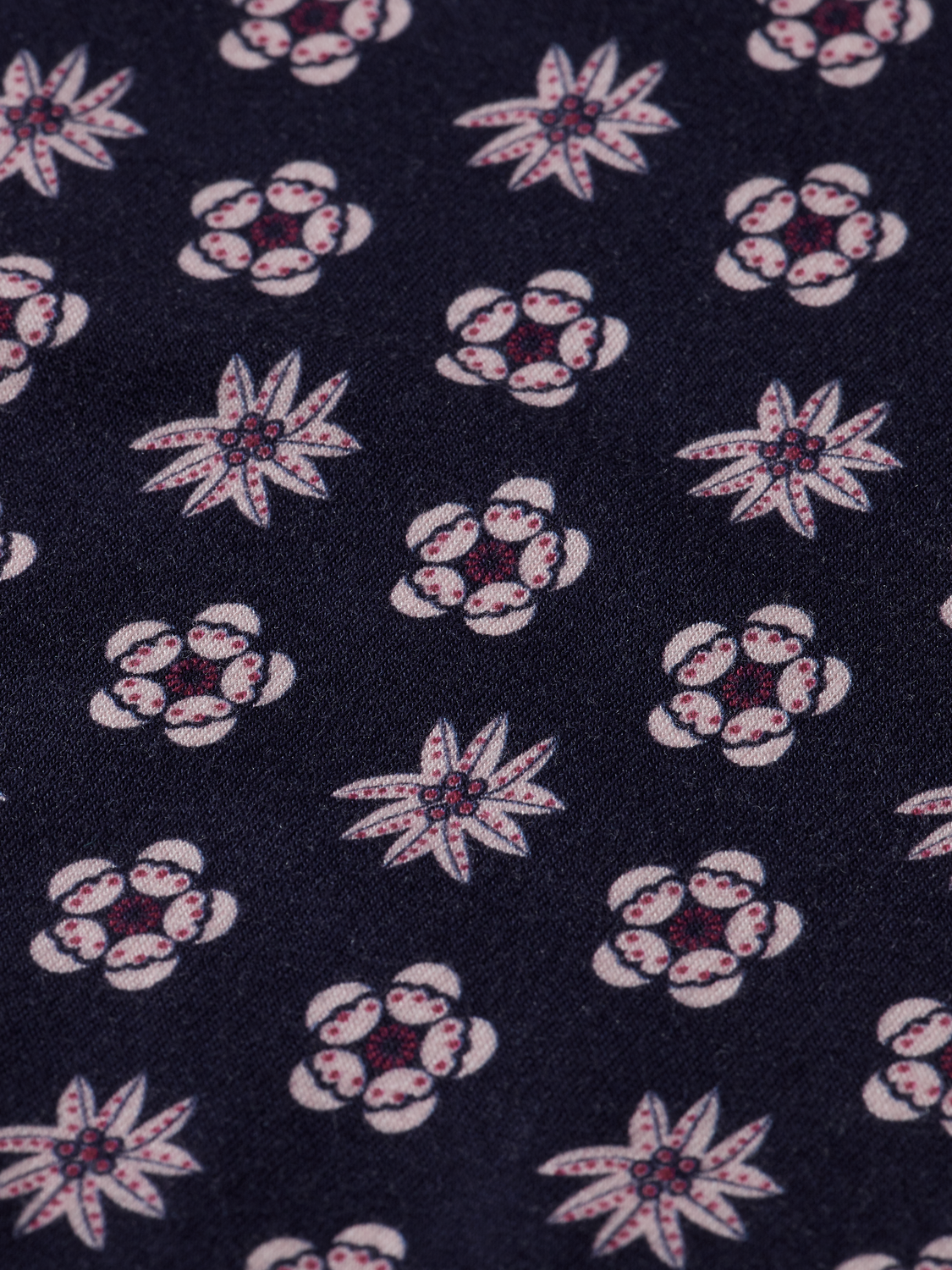 Slim Fit Printed Long-Sleeved Smocked-Neck T-Shirt