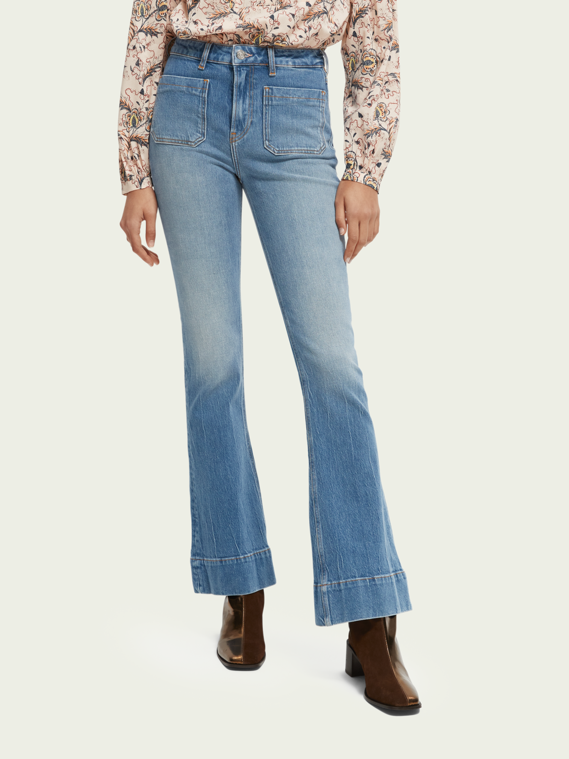 The Charm High-Rise Flared Jeans | scotch & soda outlet