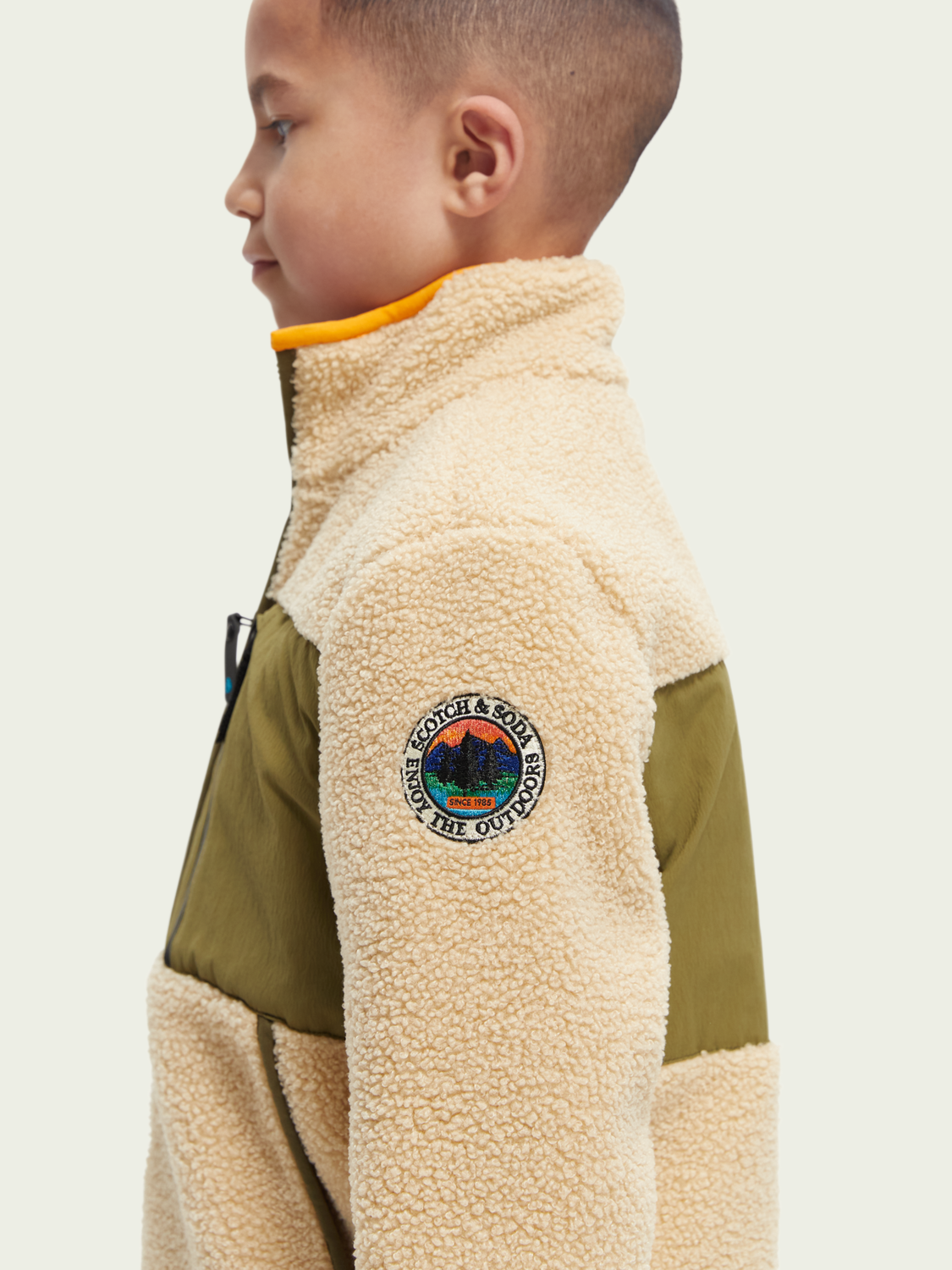 Contrast Panelled Zip-Through Teddy Jacket