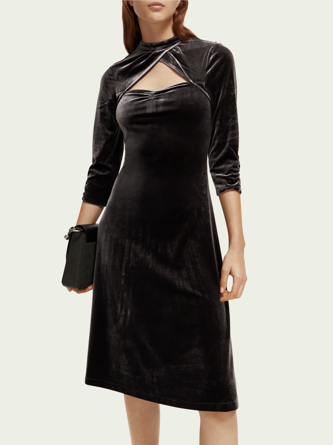 Cut-Out Velvet Midi Dress | scotch & soda outlet