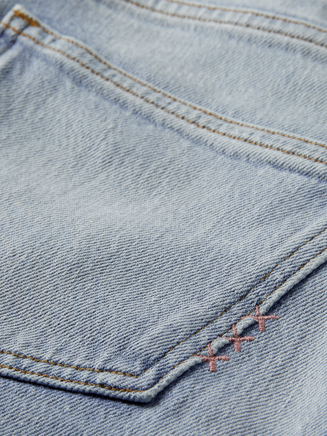 The Sky Patched Straight Leg Jeans | scotch & soda outlet