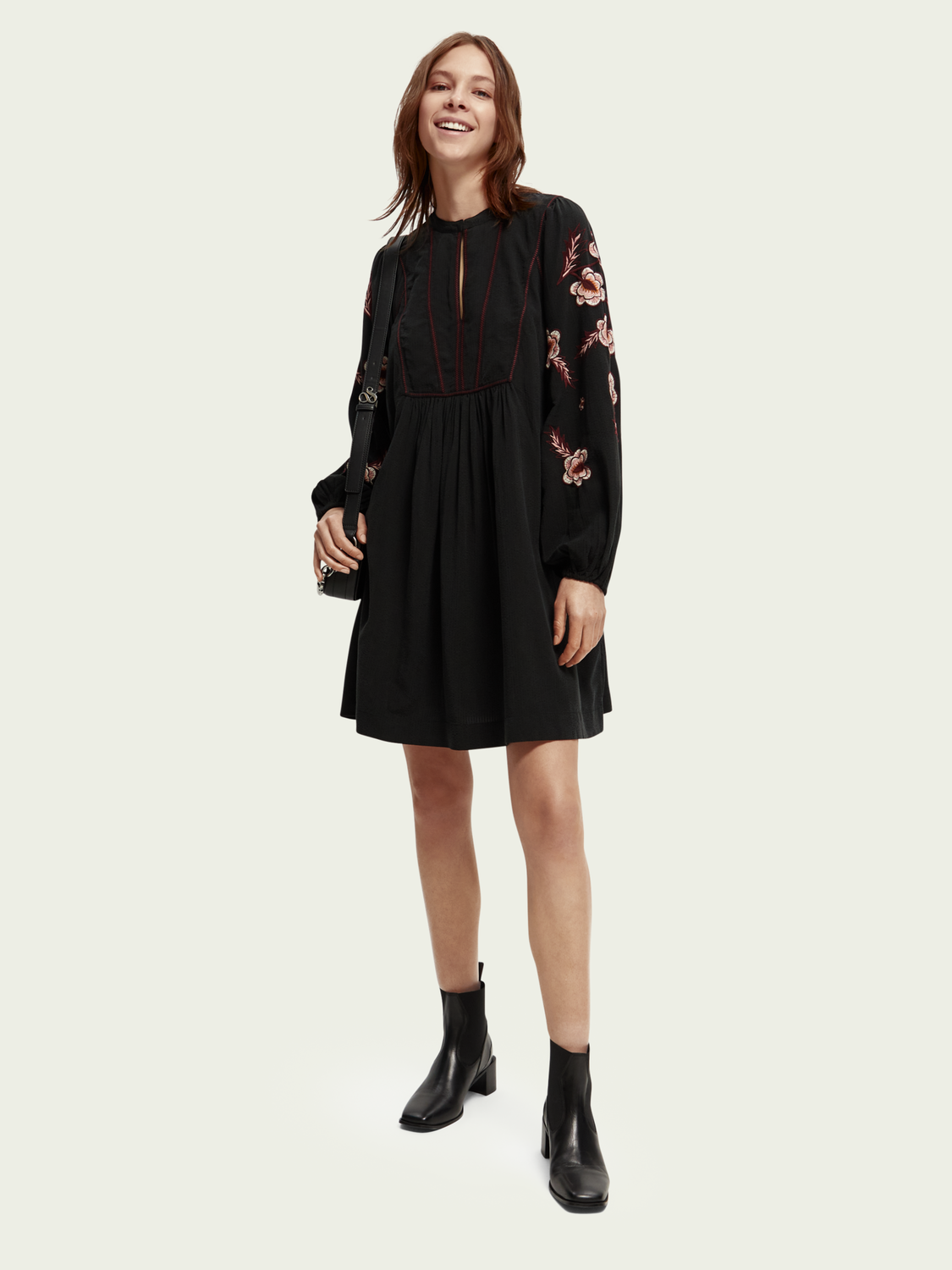 Embroidered Seersucker Dress | scotch & soda outlet