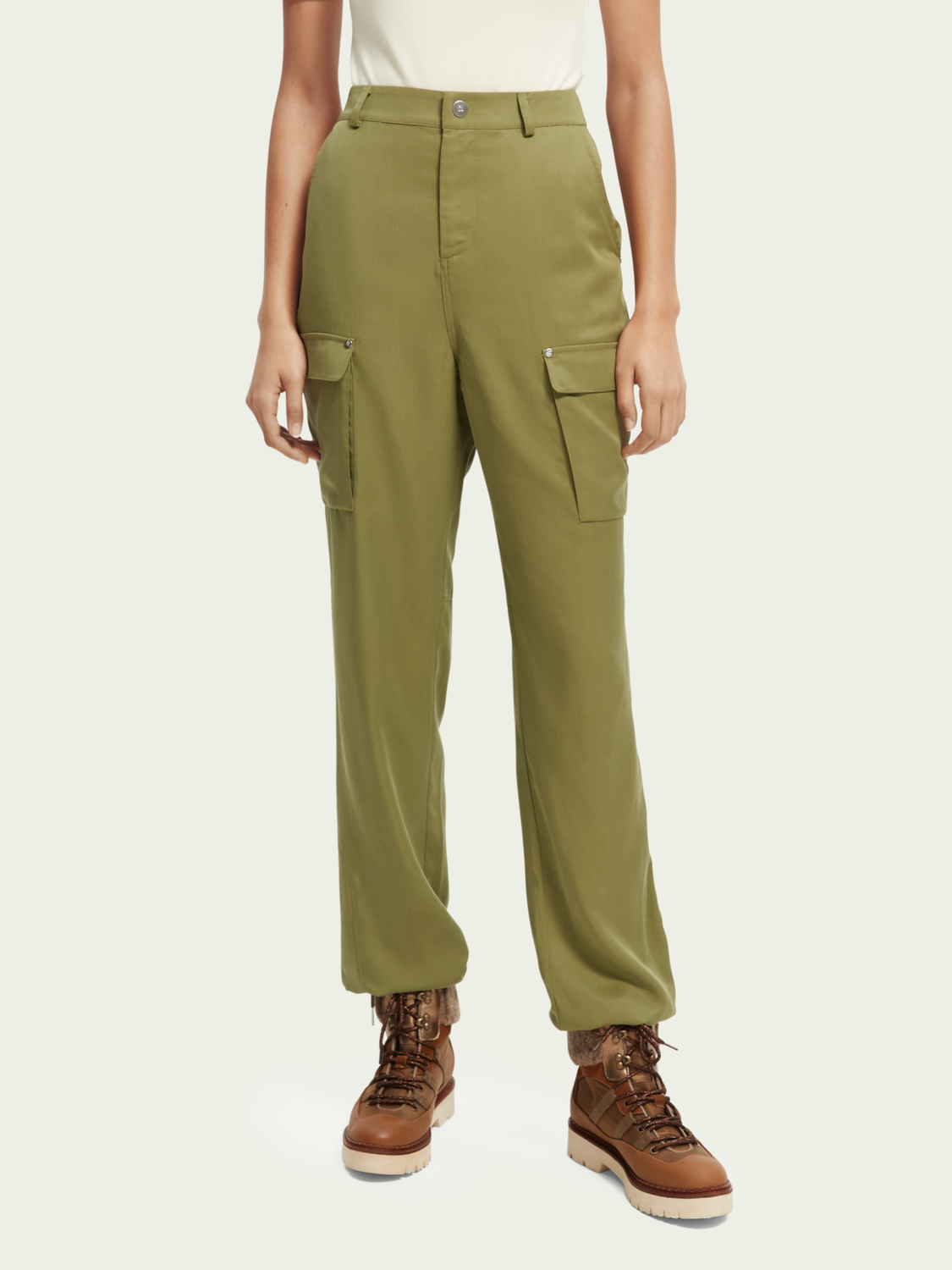 Lara High-Rise Straight Leg Cargo Trousers | scotch & soda outlet