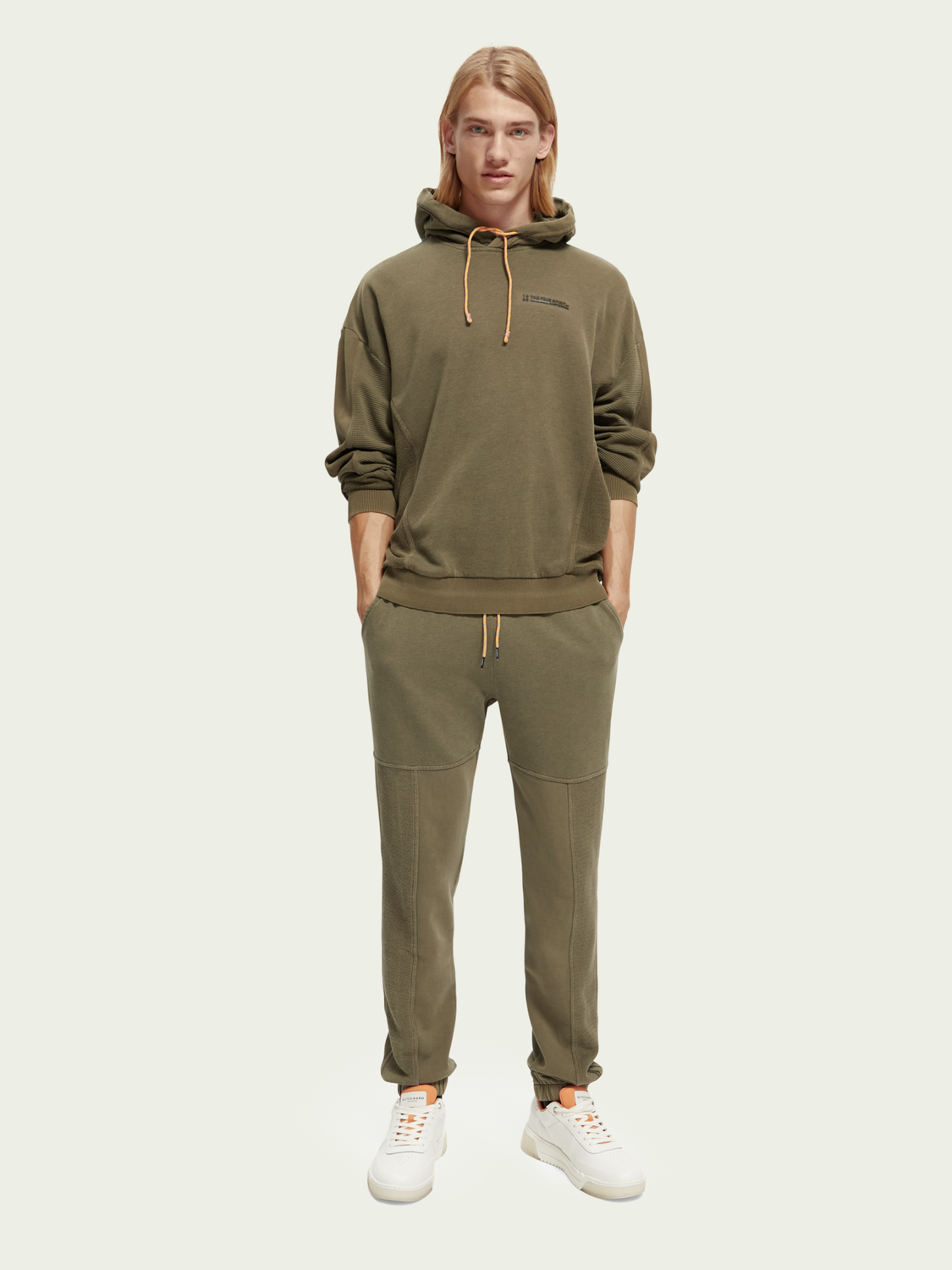 Patched Organic Cotton Felpa Sweatpants | Scotch And Soda Outlet