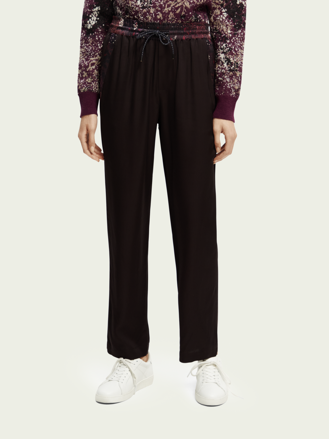 Nina Mid-Rise Tapered Jogger | scotch & soda outlet