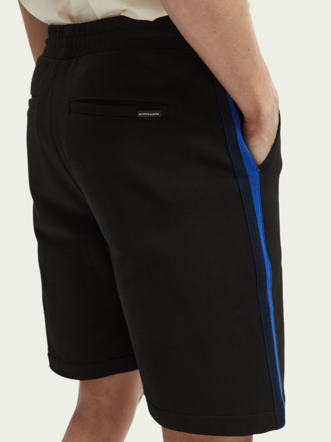 Organic Cotton Sweat Shorts With Side-Stripe | Scotch And Soda Outlet