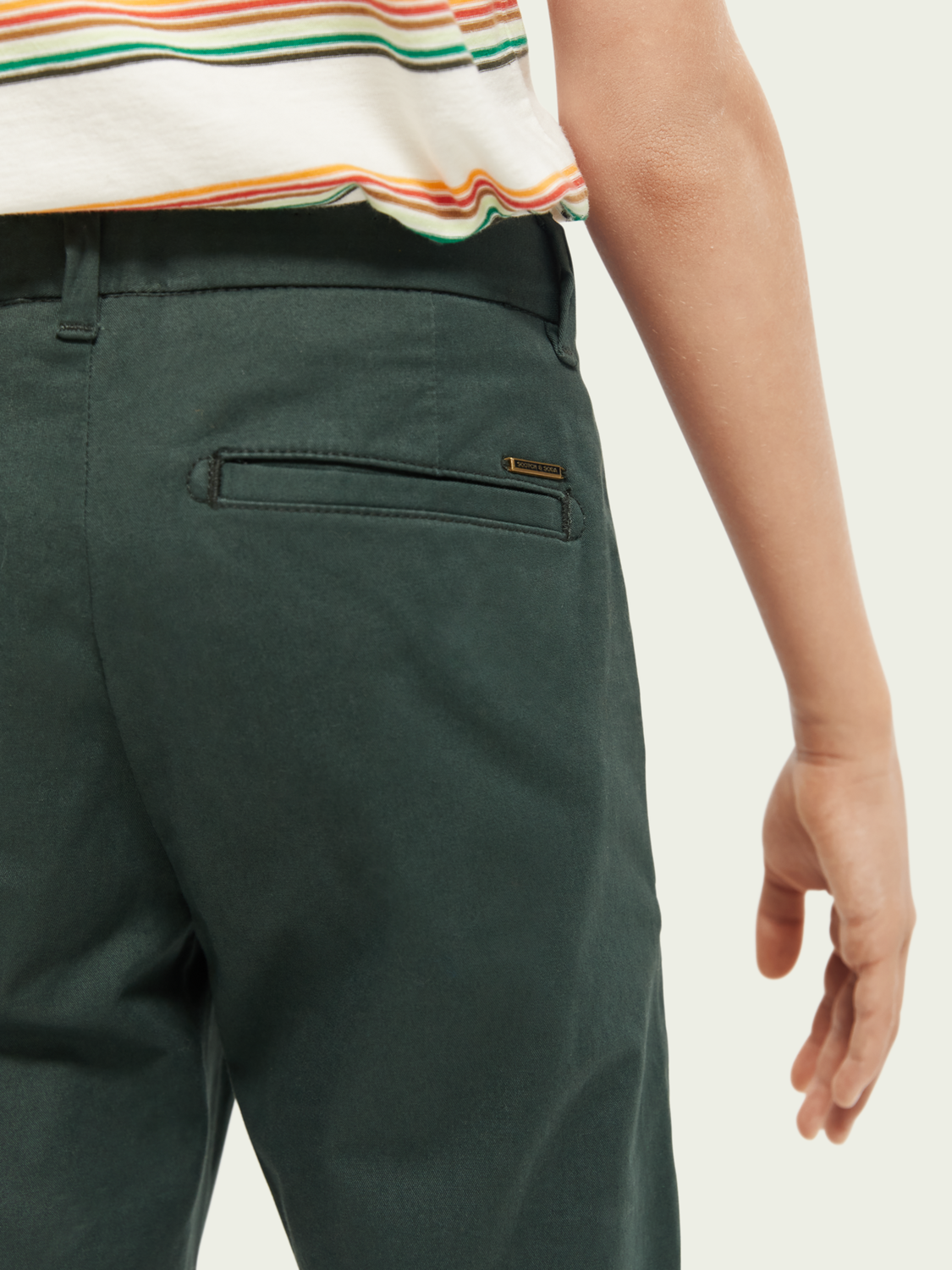 Regular Slim Fit Chino