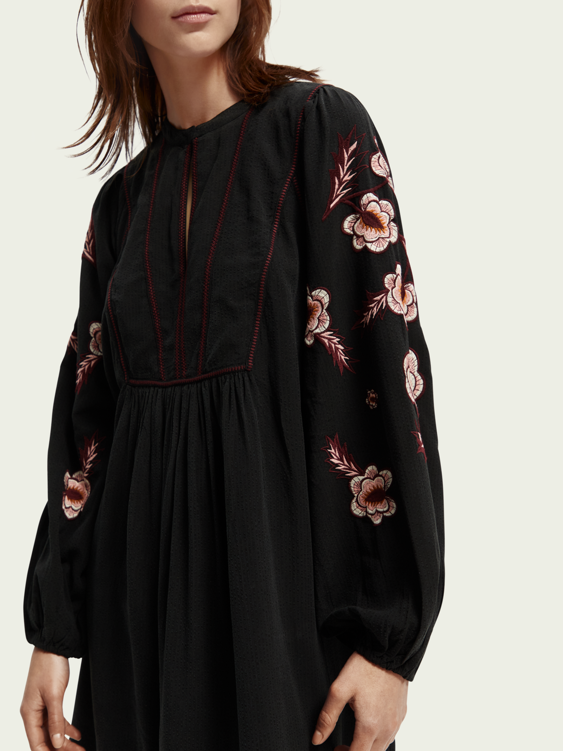 Embroidered Seersucker Dress | scotch & soda outlet